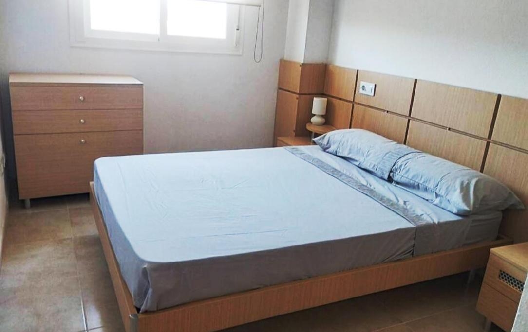 Apartamento Equipado En La Playa Torre La Sal 卡巴尼斯 外观 照片