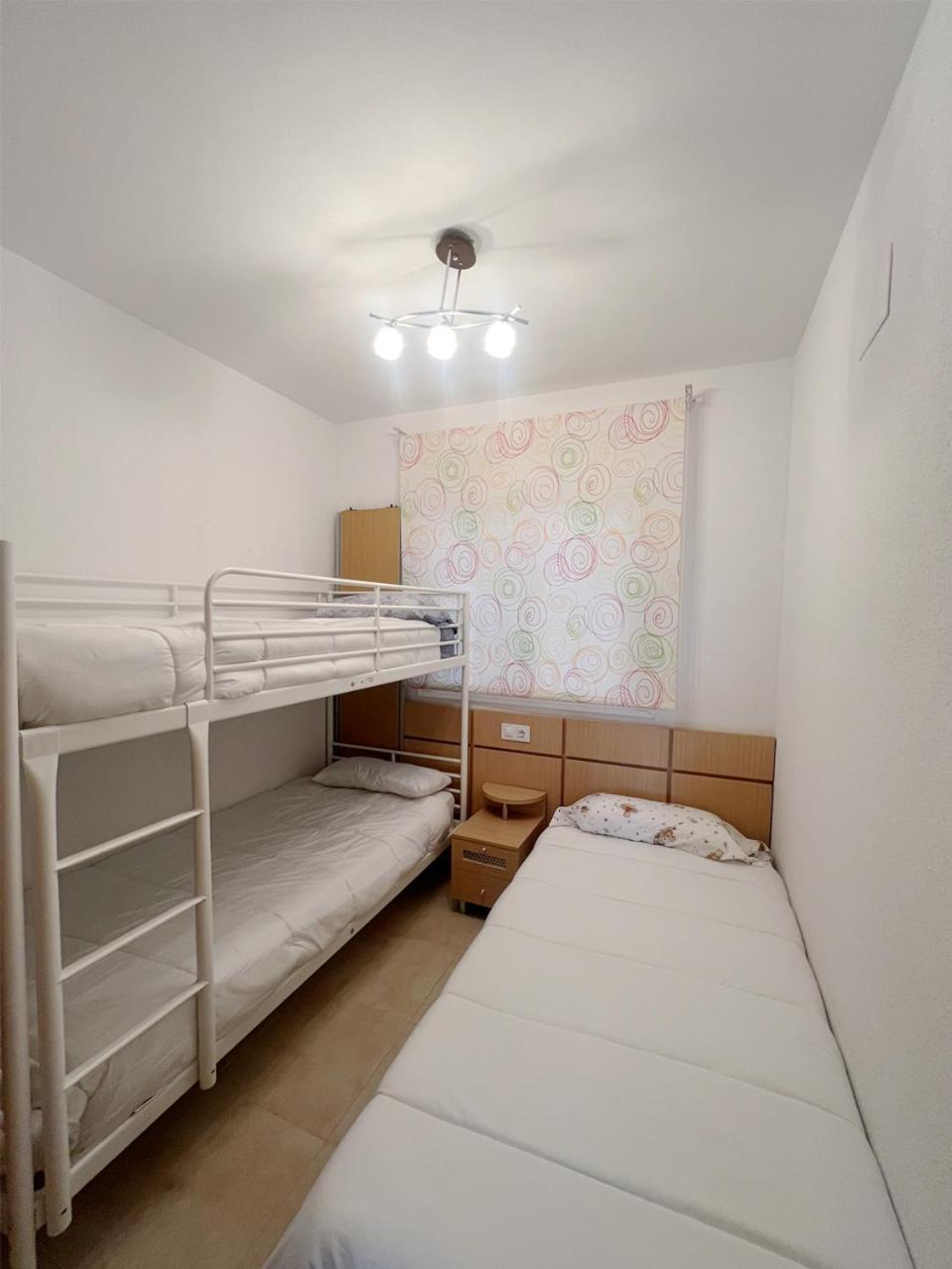 Apartamento Equipado En La Playa Torre La Sal 卡巴尼斯 外观 照片